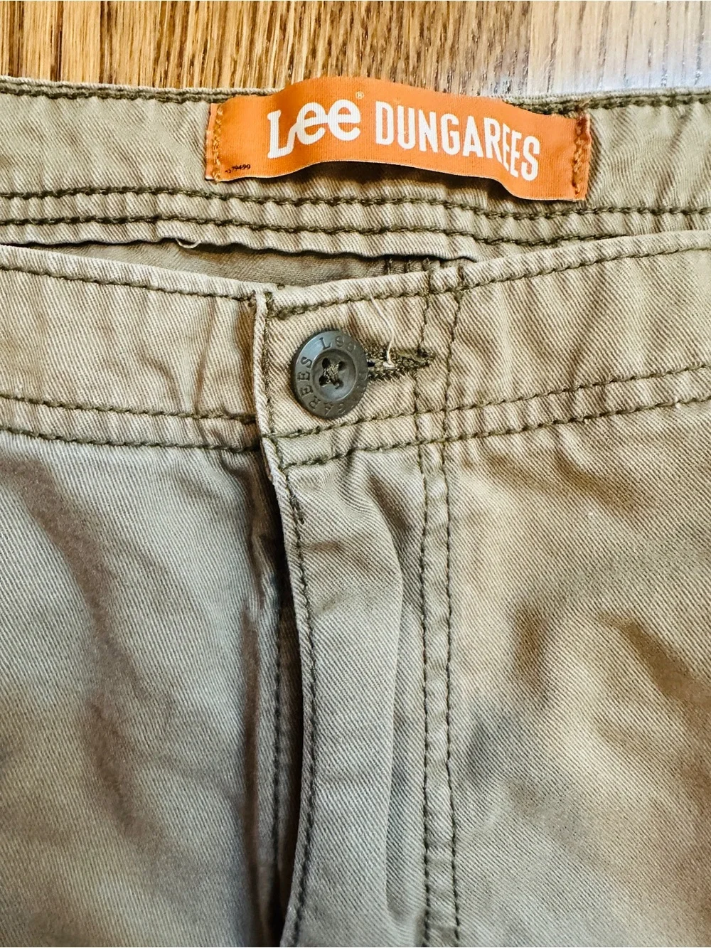 Lee Men's Dungarees Cargo Shorts Khaki Sz 38 10” Inseam Utility Workwear Outdoor